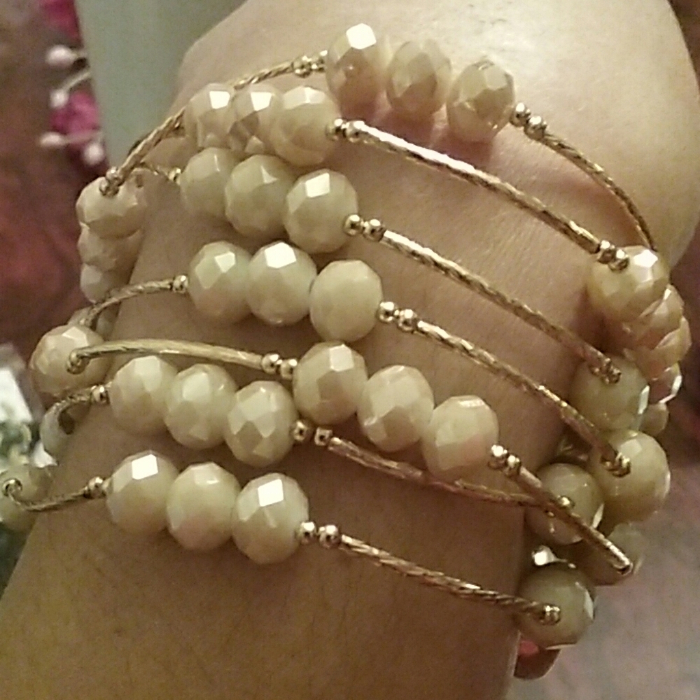 Handmade 7 day bracelet (AKA) semanario